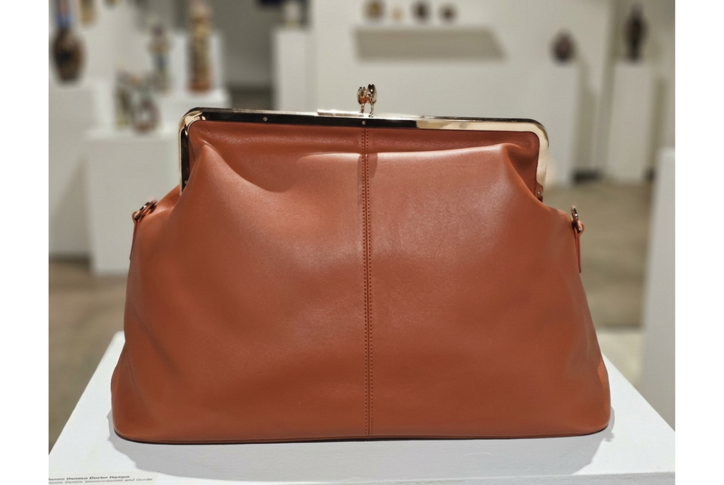 Sylvia Mollie Fannie Bag in cognac leather with a natural grain