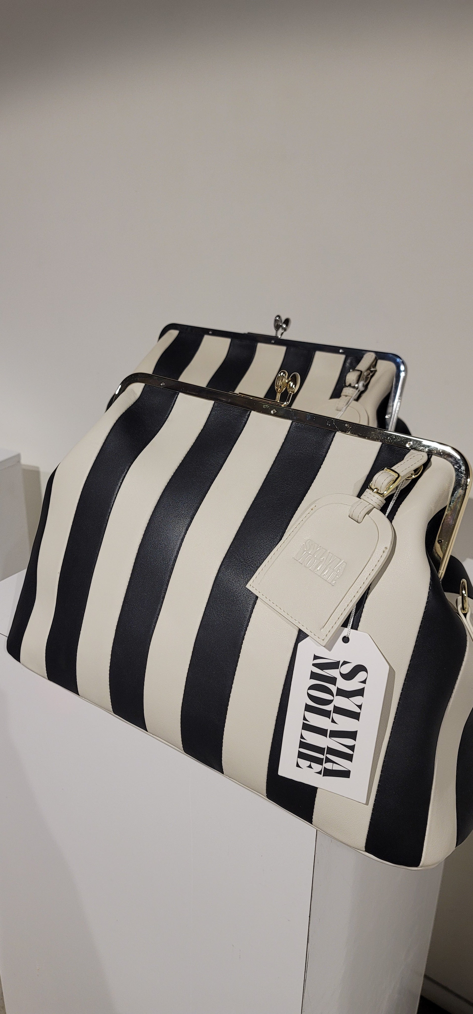 The Fannie Bag - Ecru