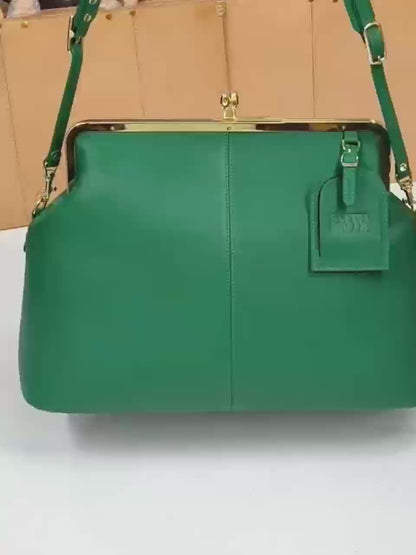The Fannie Bag